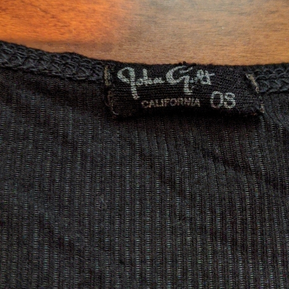 Y2K deep-V ribbed crop top - Picture 5 of 5